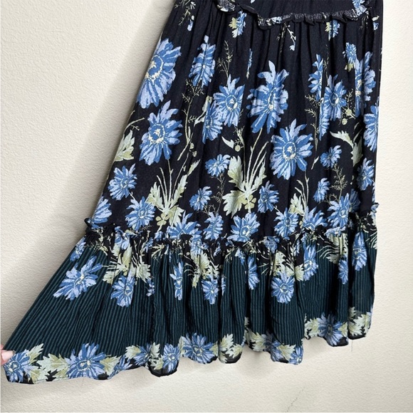NWOT FREE PEOPLE Bali Wild Daisy Slip / Dress Black Combo Size S - Picture 13 of 14